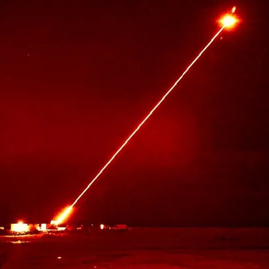 pronounced_kyle's tweet image. My Twitter is all &quot;wifejak&quot; this and &quot;Airchat&quot; that

And nobody talking about DRAGONFIRE, the UK&apos;s newly-declassified 50kW anti-drone laser