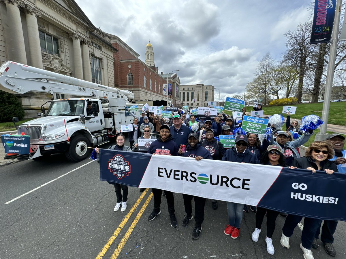 💙 🤍 It's a proud day in Connecticut! The energy was incredible as we joined #UConnNation in 👏 🎉 🥳 the state's SIX-time @NCAA National Champions, @UConnMBB. Congrats again to our own Bill Clingan and his son Donovan, #32! #EVERYTHING #BleedBlue