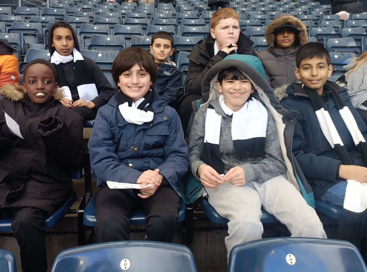 Maidenhill Primary School (@maidenhillerc) on Twitter photo A fantastic afternoon at Hampden for some of our P6s and 7s! Thank you to <a href="/queensparkfc/">Queen's Park FC</a> for our tickets! β½ A fantastic afternoon at Hampden for some of our P6s and 7s! Thank you to <a href="/queensparkfc/">Queen's Park FC</a> for our tickets! β½
