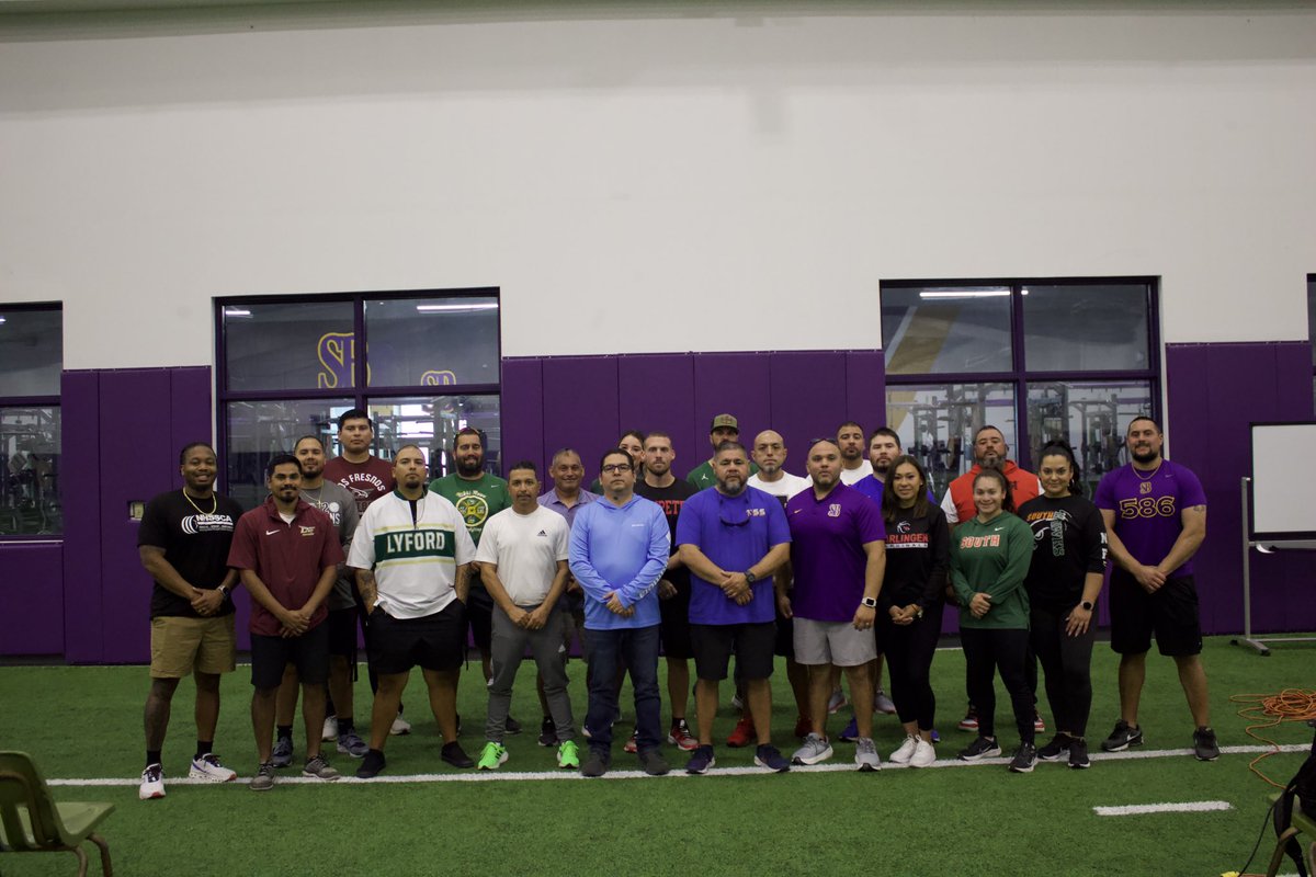 The Valley Showed up and showed out for the @NHSSCA_TX Family day!! Thank you @CoachLos92 for being a great host and @CoachMAguilar for presenting!!