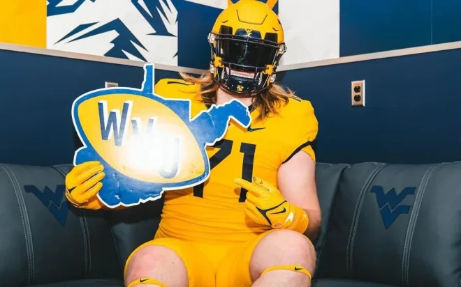 Link: bit.ly/442fgC3 Breaking down everything you need to know about the #WVU commitment of Maryland OL Eidan Buchanan including skill set, program fit and recruiting the position.