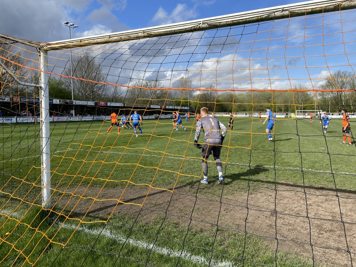 Final score in the NPL Division One East Brighouse Town 1-4 Pontefract Collieries.  Some good goals, all in the second half, Brighouse’s goals was top bins.
#Groundhopping #NonLeague #NonLeagueFootball #Groundhopper