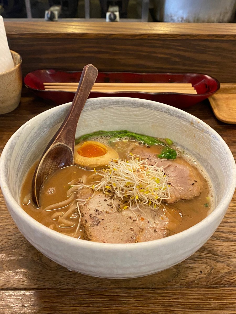 Mage_dody's tweet photo. 久しぶりにこの店に来ました。昔の味のままです!😋 https://t.co/ghltBurHRy