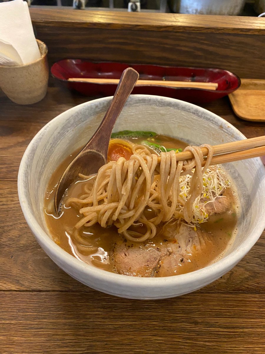 Mage_dody's tweet photo. 久しぶりにこの店に来ました。昔の味のままです!😋 https://t.co/ghltBurHRy