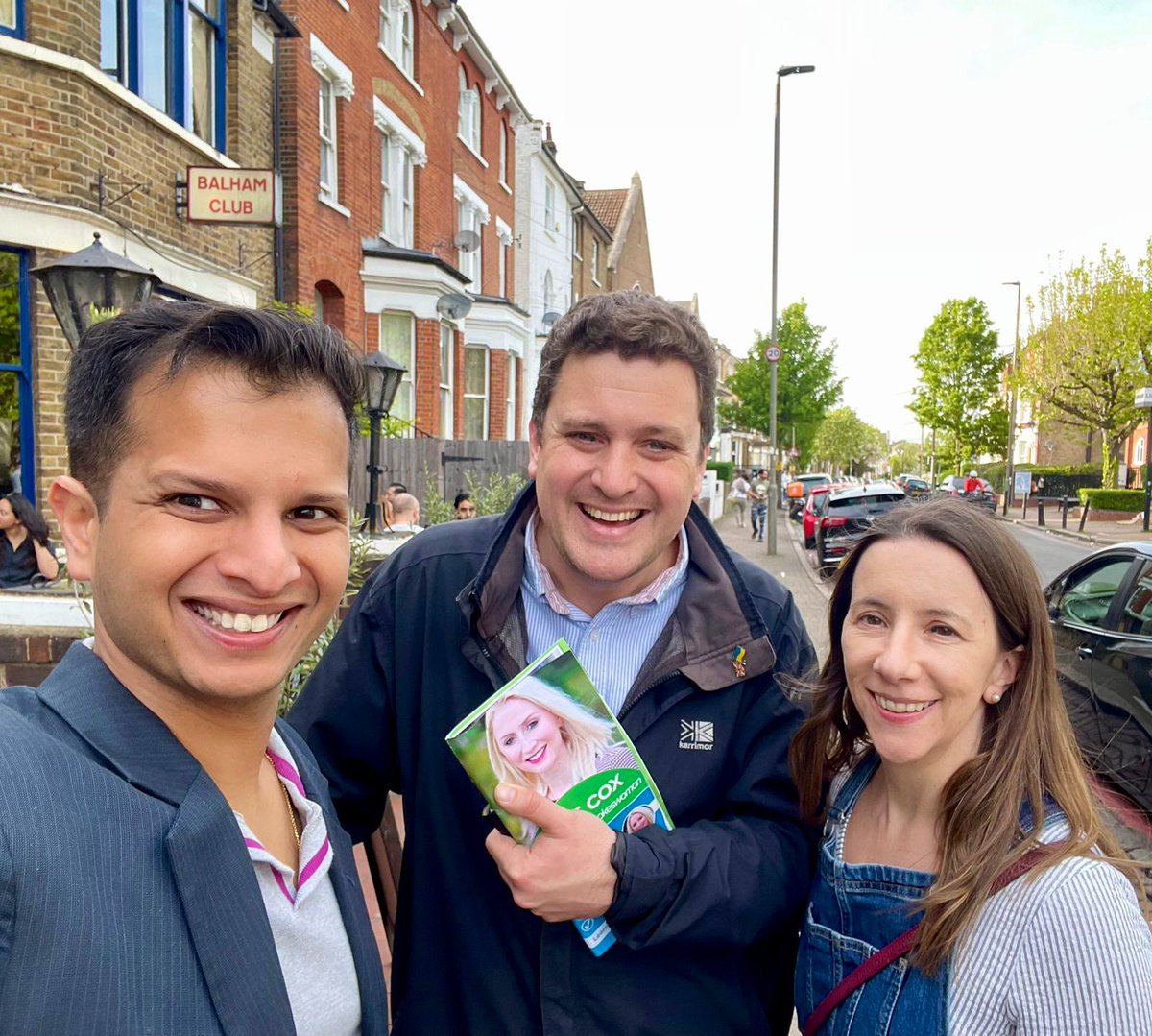 Great to be out campaigning this afternoon in #Balham with the excellent @Wandsworth @Conservatives team! Thanks to everyone for supporting me and @LynseyHedges. 🌳