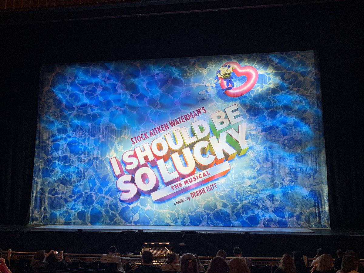 My pal and maestro @DeborahIsitt has got an absolute feel good comedy hit on her hands in @SoLuckyMusical. Sparkle, shine, glamour, pezazz, heart, feels. So nice to see @BristolHipp packed out and everyone having such a good time. @JChapmanesq @_ScottPaige @SydneyIsittAger 🤩🤩🤩