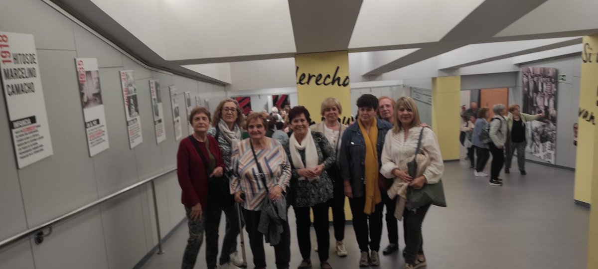 F_Rondilla's tweet photo. 👉Jornada de participantes de Educación de Personas Adultas en Madrid sobre el derecho a la lectura📚
#EPA #FAEA
#Lectura https://t.co/Bmbdp87ELB