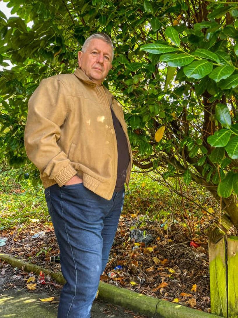 JohnBummit's tweet photo. Got told to "touch grass". Okay, nigga, your turn. https://t.co/8ffaz2f0px