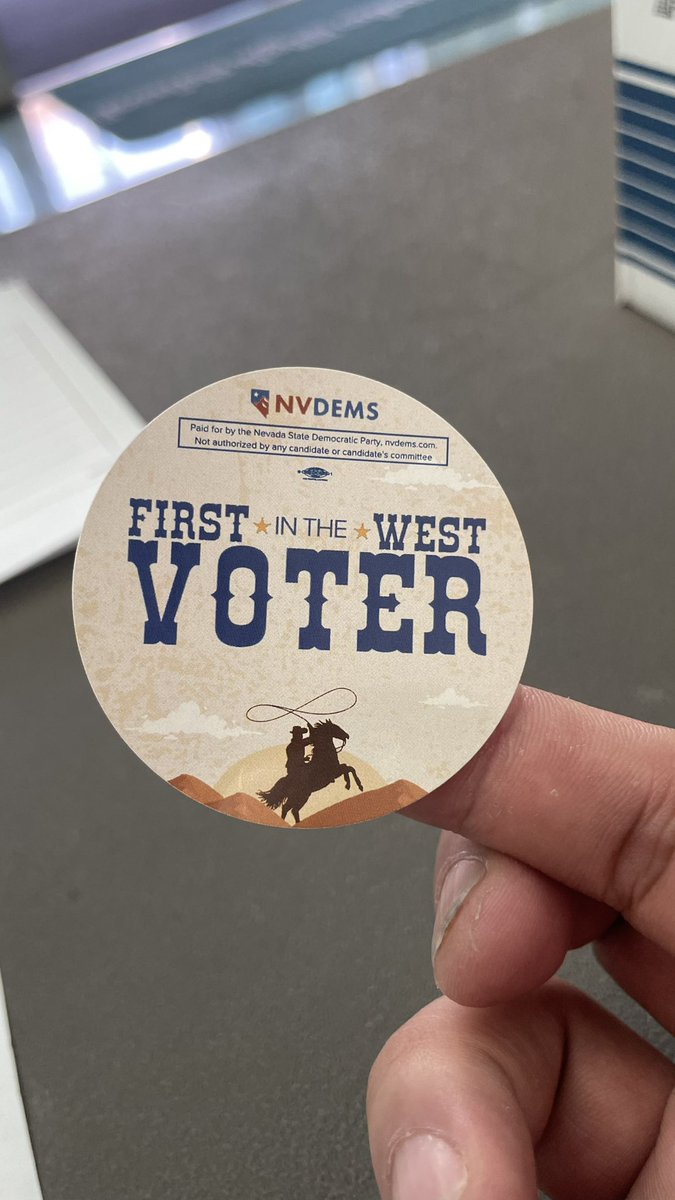 Matt_J_Kimball's tweet photo. Ready for this DEM meeting! #FirstintheWest https://t.co/WjfChHT9dY