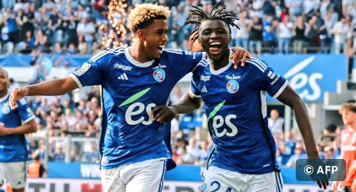 Bluecoxtra's tweet photo. #MatchEnd: Racing Strasbourg secured another crucial 3 points at Meinau Stadium this afternoon against SD Reims in Ligue 1. Strasbourg won the match by 3-1, after Reims was reduced to 10 men towards the end of the first half.
Since the start of March, RC Strasbourg has played 6 games:
โ
Won - 3
๐คDrew - 2
๐ Lost - 1.
Andrey Santos participated in their last four matches, helping them win 3 and draw 1.
With this victory, Strasbourg now have a 10-point lead over the relegation zone.
#RCSASDR #BlueCo.