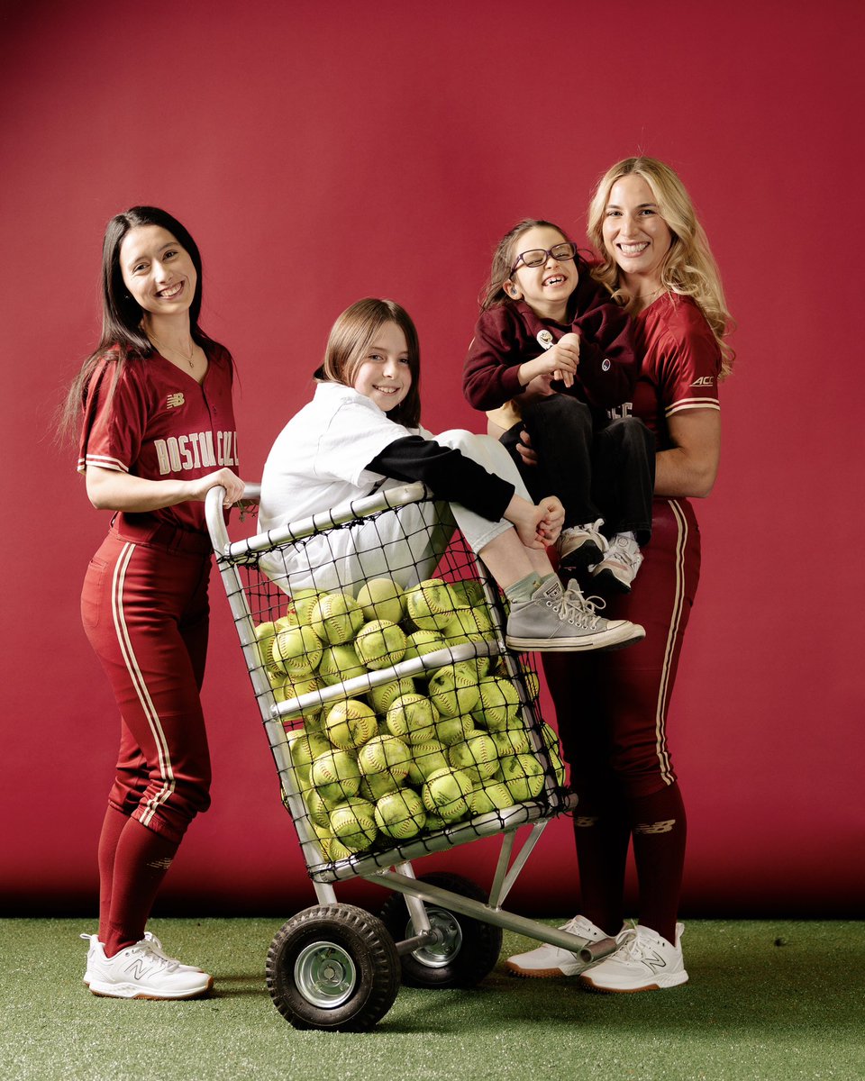 BC_Softball's tweet image. Cerebral palsy awareness game @ VT💚

We’re thinking of our amazing teammates Molly &amp;amp; Tessa today at Virginia Tech!! 

#Team41 #ForBoston