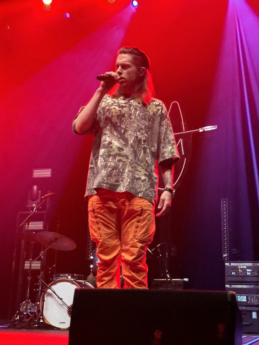 ChristyFrisoni's tweet photo. @redferrin Loved your show in Denver!!! https://t.co/mRu81cEtLM