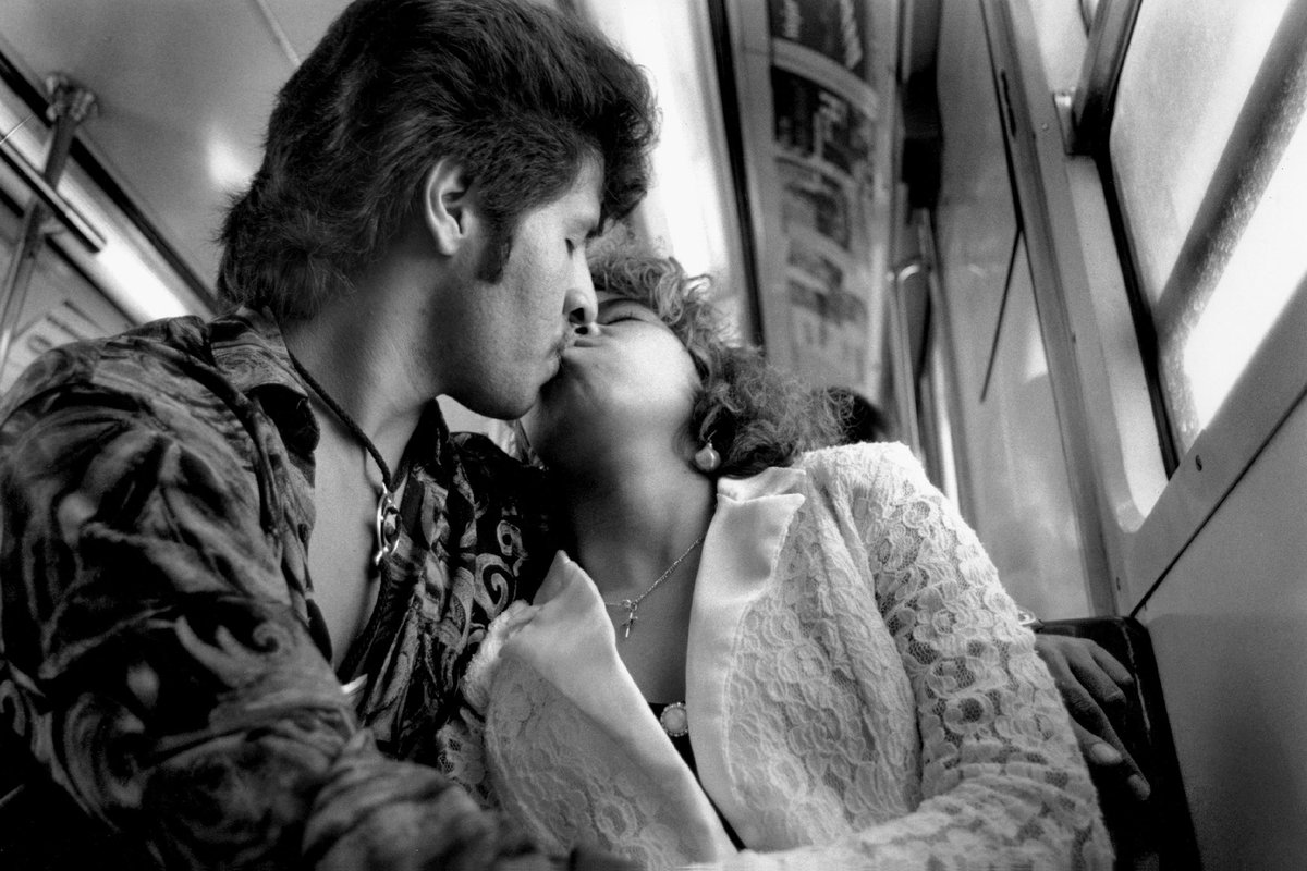 matarosas's tweet photo. Hoy es el #DiaInternacionalDelBeso ¡a celebrarlo! https://t.co/fHpVXY7eEL