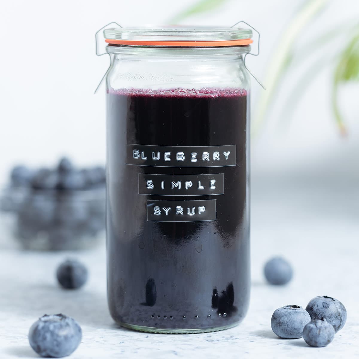 This Blueberry Simple Syrup is great for cocktails, mocktails, lattes, or poured over pancakes and waffles. It's super easy to make and so delicious! #blueberrysyrup thehealthfulideas.com/blueberry-simp…