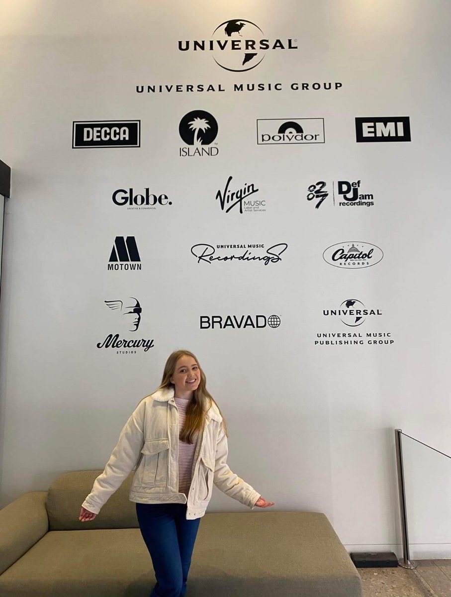 Issy Slade tweet media