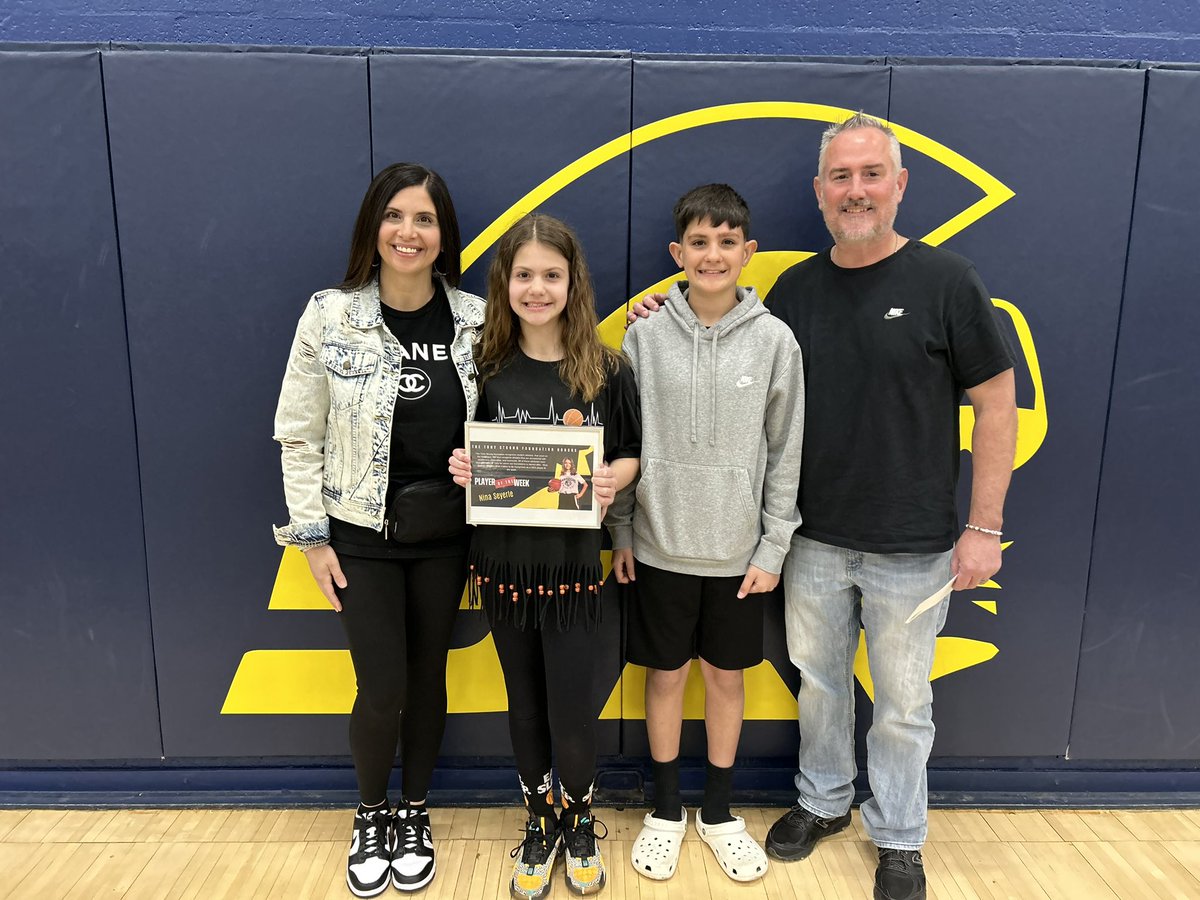 DanaSeyerle's tweet photo. Player of the week award ceremony!  Thank you Tonystrong Foundation 🖤💛 for recognizing Nina 🏀📣. You guys are such wonderful people in every aspect despite your own battles you have faced. 🫶🥰! #tonystrong #longqtsyndrome #SA💙💛 #efwarrior❤️🖤 #efstrong @CentralEFSD https://t.co/pcXTaYX9jz