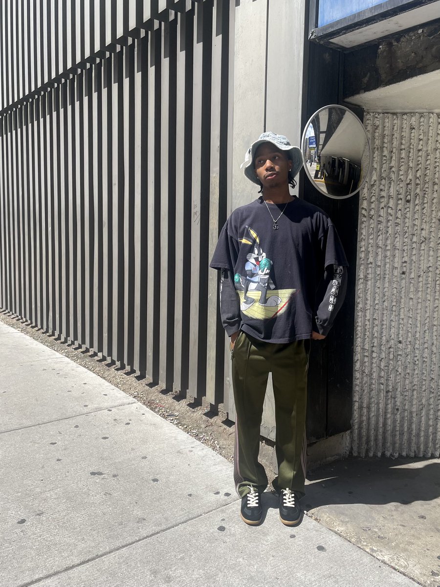 campaigndeezy_'s tweet photo. first artist talk today with tyrrell winston, ron louis &amp; benjamin edgar

presented by stone island🎳 https://t.co/fP2yqi568w