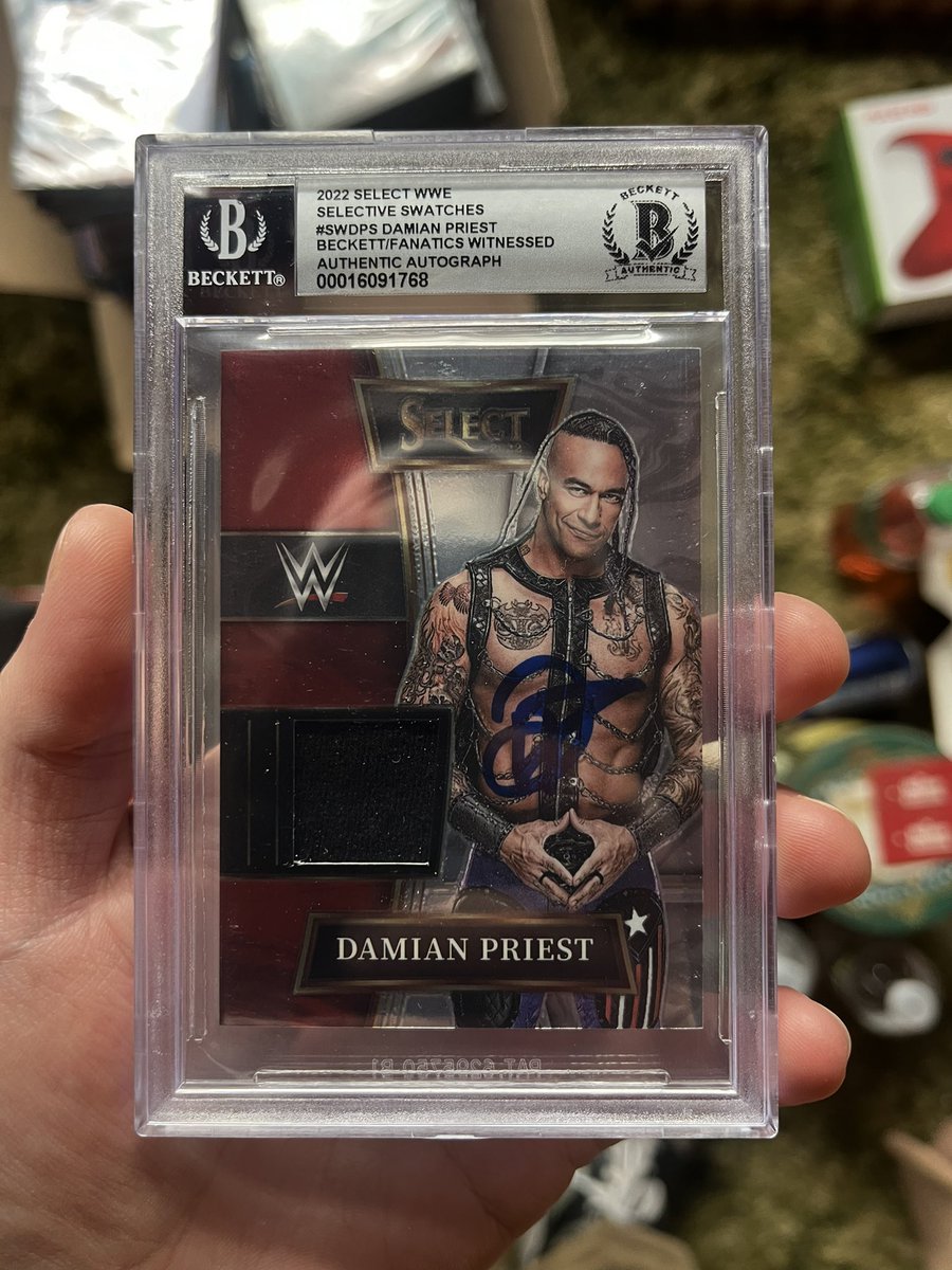 ALL RISE🔥🤟🏻
2022 WWE select came in the mail today!!!!!
Beckett auto grade:10
#DamianPriest #worldheavyweightchampion #JudgmentDay