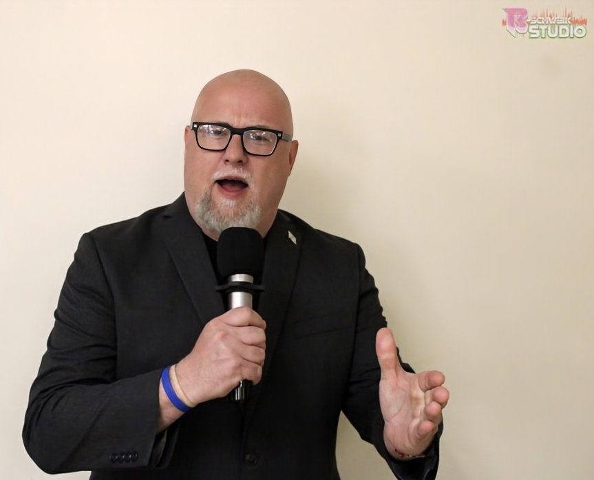 kevinscholla's tweet photo. See you in the ring tonight, folks! UWC action in New Jersey!!! #UWC #ProWrestling #RingAnnouncer #RockinTheMic ๐บ๐ธ๐๏ธ https://t.co/hDcMW4NG44