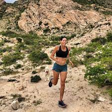 Katie Arnold dives deep into writing her new book, returning from serious injury, finding Zen and more. Learn more about her journey, 'Zen and the Art of Running Free' and her next big audacious goal. runspirited.com/single-post/ka… #runchat #runner #wednesdaywisdom