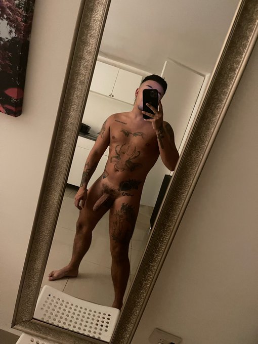 Watch Nico's leaked NSFW photo on TwXstars