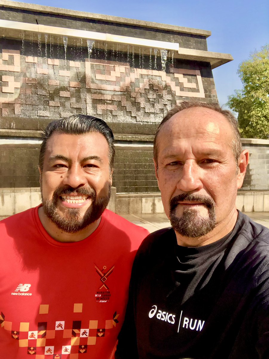 Genial Sábado Atletas🙌11k #AsicsRun 2ª de Chapultepec 25min calentamiento+5x1200🏃‍♂️ @AsicsMexico #AquiYaSeCorrio #YoElegiCorrer #FalconsRunners #TemploRunner @FenixRun_Mexico @ComuniRunners #EntreRunners #CalaveraRunners @ManicomioRunner @Aca_Runners @MeEncantaCorrer