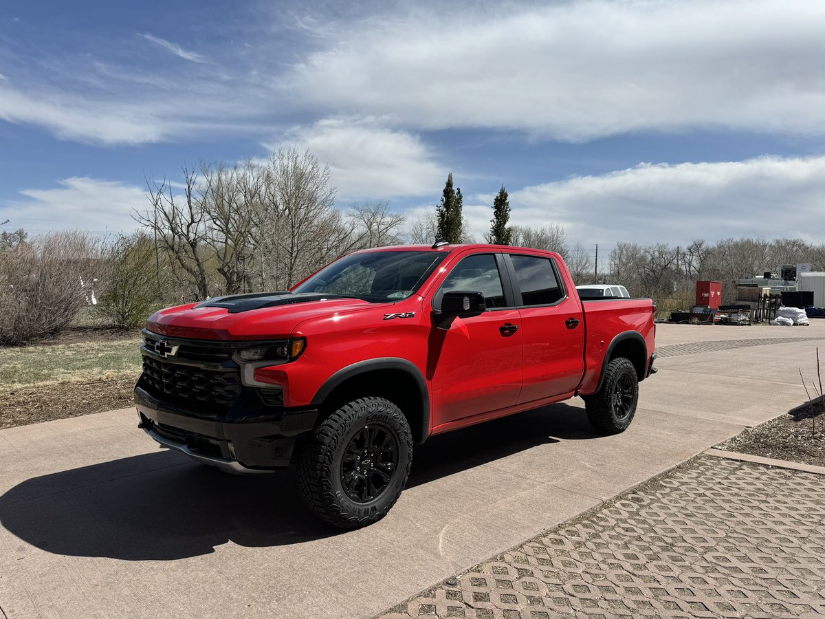 Hell yeah brother - Silverado ZR2 with the inline 6 Duramax (my favorite diesel engine) here for some videos. Running some Rustic Rings with combustion trucks so y’all can gauge how EVs tow relative to gas / diesel trucks. This will be going in the lighter category as a…