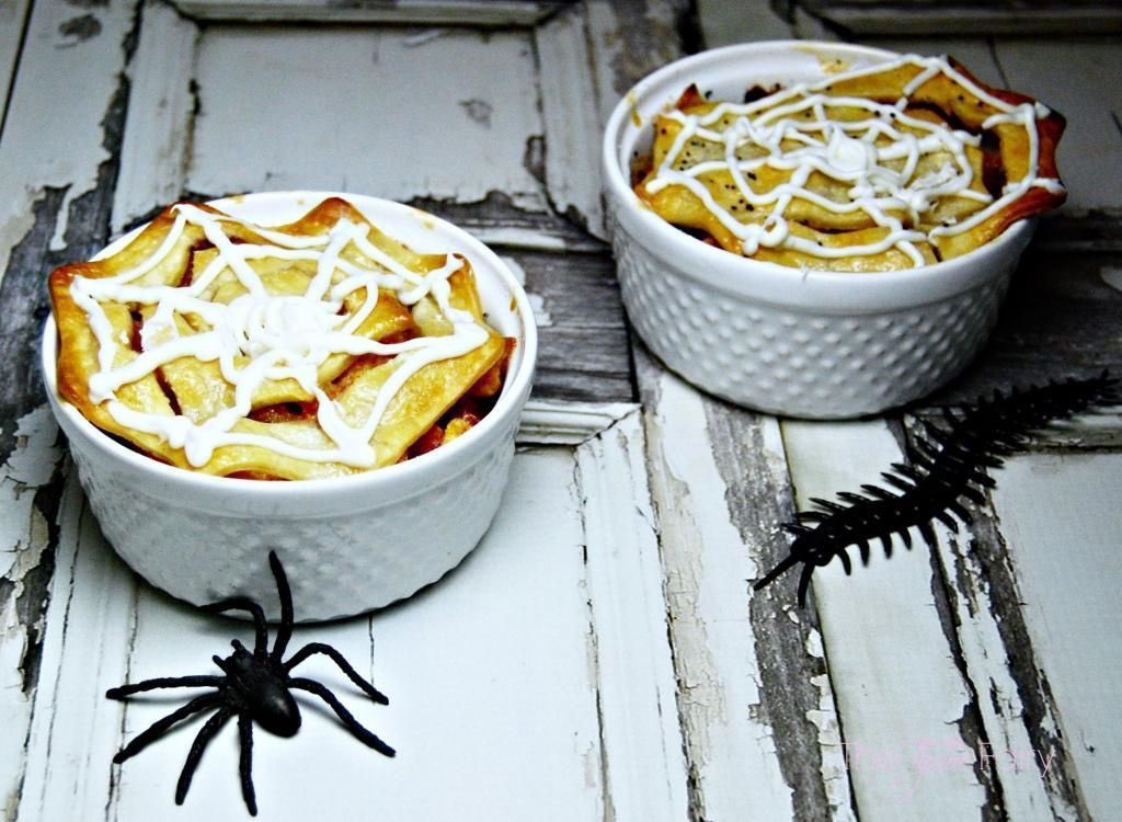 SPIDER WEB Mini Peach Cobblers via The TipToe Fairy #NationalPeachCobblerDay #GhastlyGastronomy