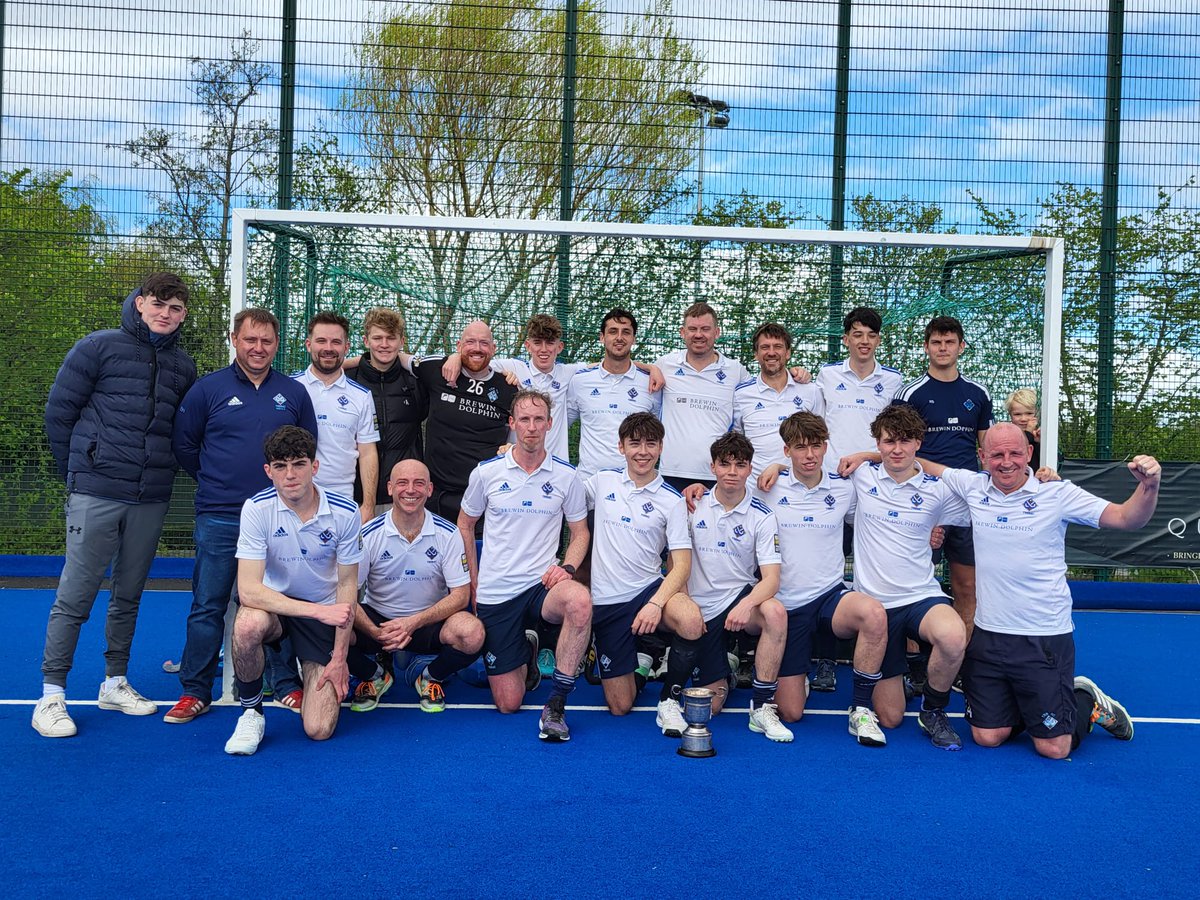 TRRHC's tweet photo. Incredible stuff from the M2, seven successive wins and win Division 1B title #leinsterhockey https://t.co/Me9c5i5Mtr