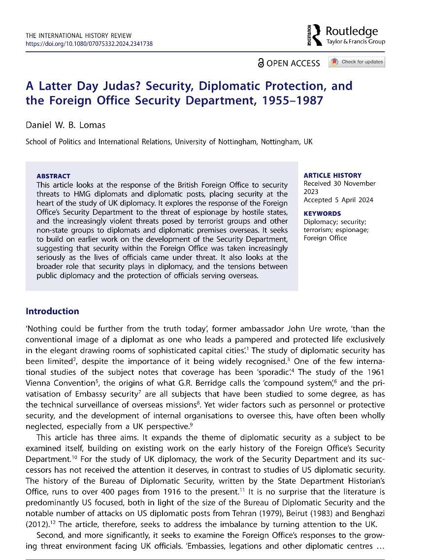 👀 New article in @IntHistReview. Latter Day Judas? #Security, Diplomatic Protection, and the Foreign Office Security Department, 1955–1987. Based on oral transcripts and new files, the article talks protecting 🇬🇧 diplomats. 🆓️ to read ⏬️ tandfonline.com/doi/full/10.10…