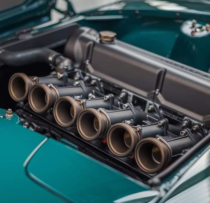 HoldenKlasik's tweet photo. 240Z 🔥🔥🔥 https://t.co/dvWautSTs9