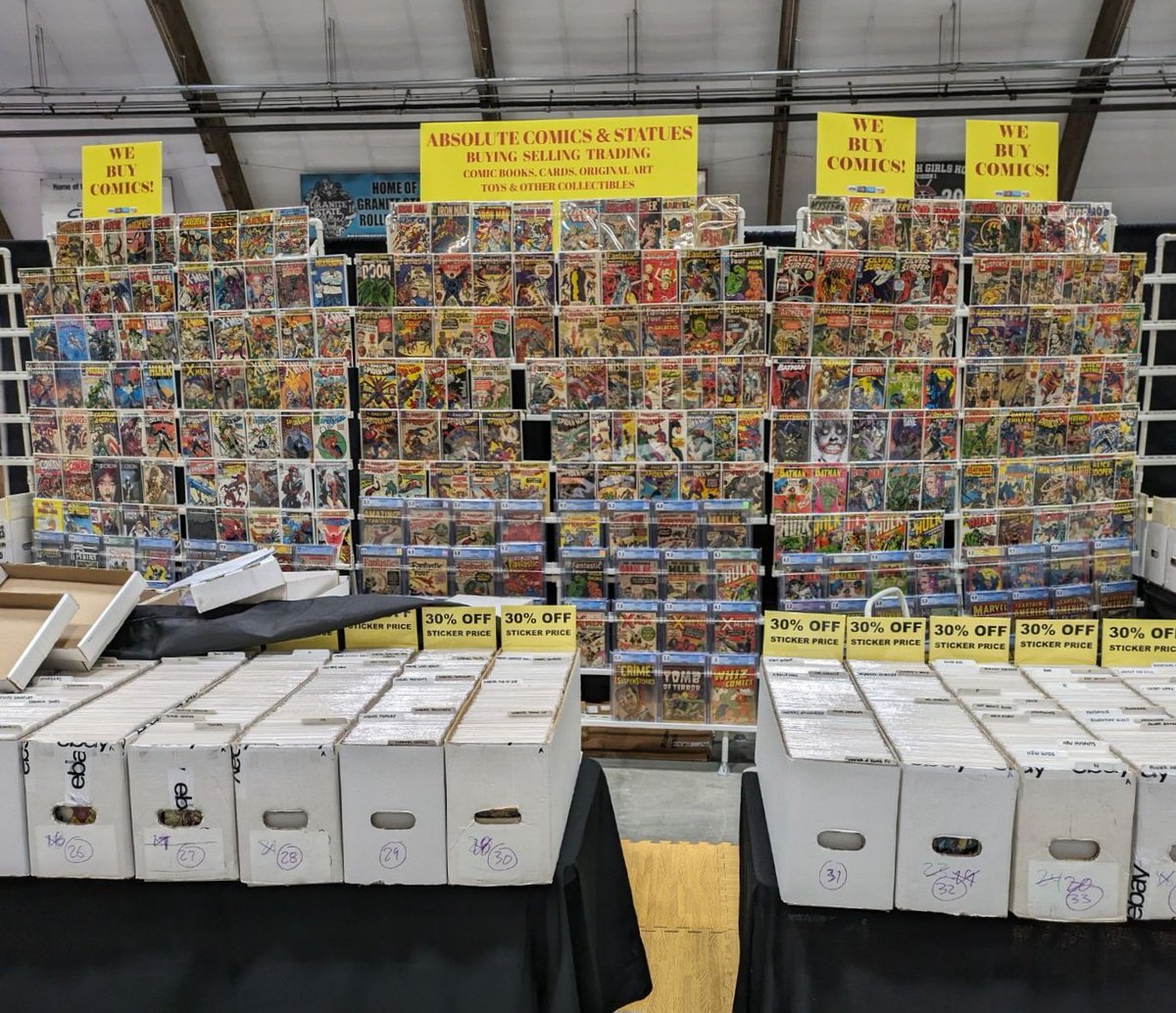 We're almost ready for you at the Little Giant Old School Comic Show over in booths D3/D4. 

#comics #comicbooks #cgccomics #cgc #spiderman #xmen #fantasticfour #hulk #silversurfer #batman #superman #spawn #littlegiantcomics #oldschoolcomicshow #comicshow #comicconvention