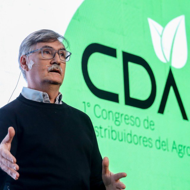 Luis Mogni, Consultor y Coorganizador del Congreso de Distribuidores del Agro nos cuenta sobre esta nueva jornada 23/24, acá en #CampoMinado junto a Ana Murature y <a href="/NanetteGiova/">Nanette Giovaneli</a>