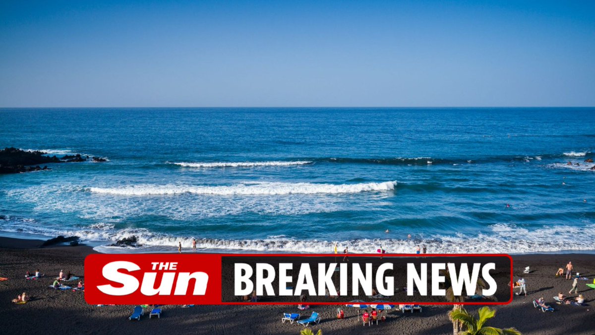 Brit tourist killed in Tenerife after ‘trying to run across busy motorway' thesun.co.uk/news/27299420/…