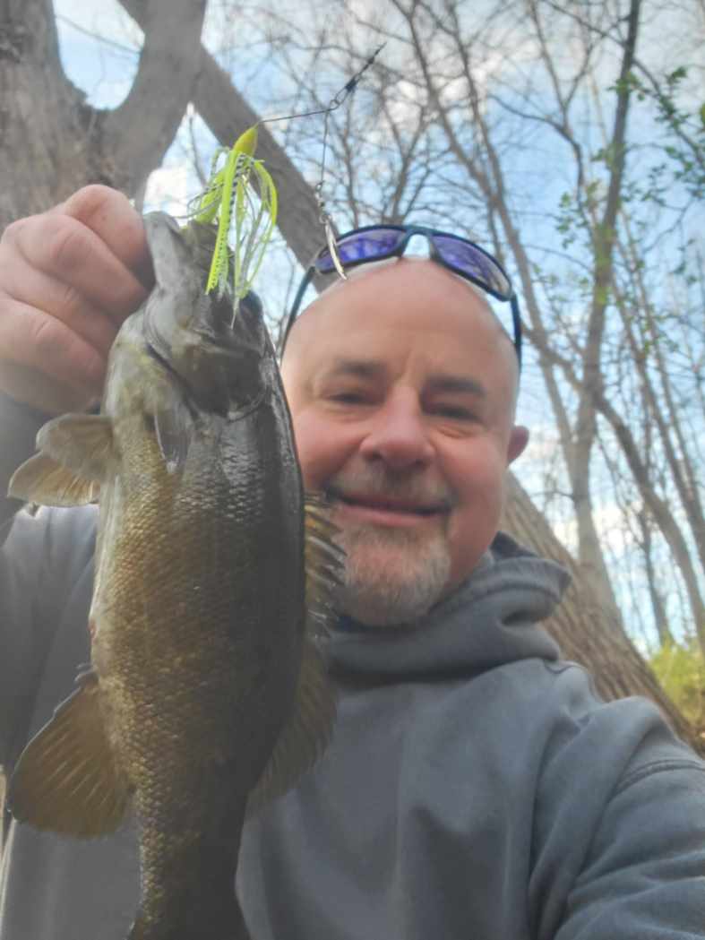 LoadedForBass's tweet image. When the river is at flood stage and too high to launch the boat, we fish the tributaries from shore and boom💥 #crazygaugespinnerbaits #springfishing #weekendoutdoors