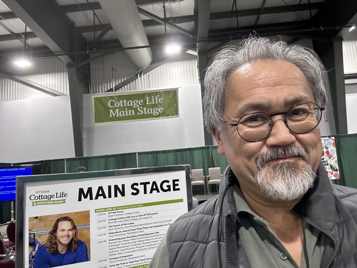 Heading to the Cottage Life show at the EY Centre this weekend? Catch RVCA planner Mike Yee on the main stage to learn about shoreline naturalization and how to protect your lake! Presentations at noon today and 2 p.m. Sunday. #cottagelife #waterquality #loveyourlake