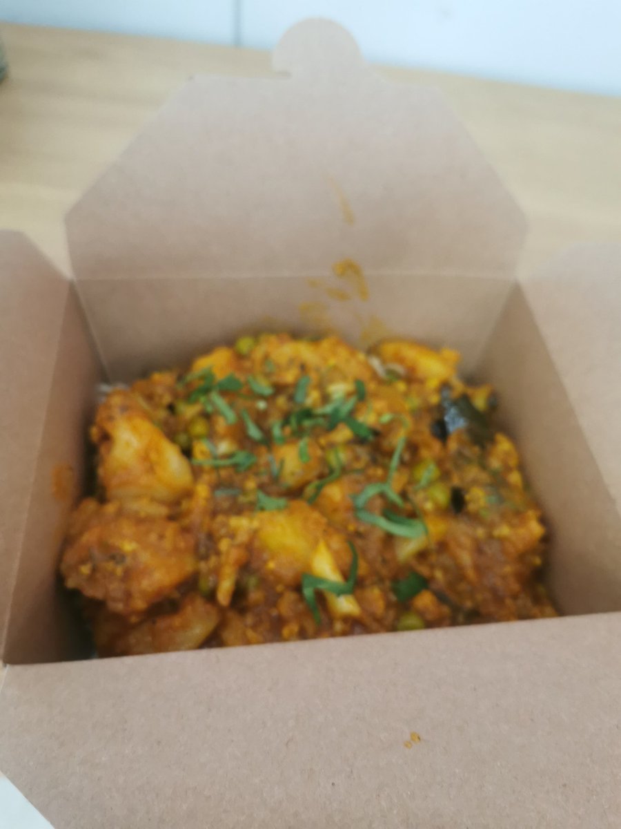 shitehouselives's tweet image. Vegan Jalfrezi at the Bees vs Sheff Utd.
Absolute virgin food.

I'll be outside the Express after the game if anyone wants to kick the fuck out of me for the food choice.
Proper tasty mind.
#FrankOut