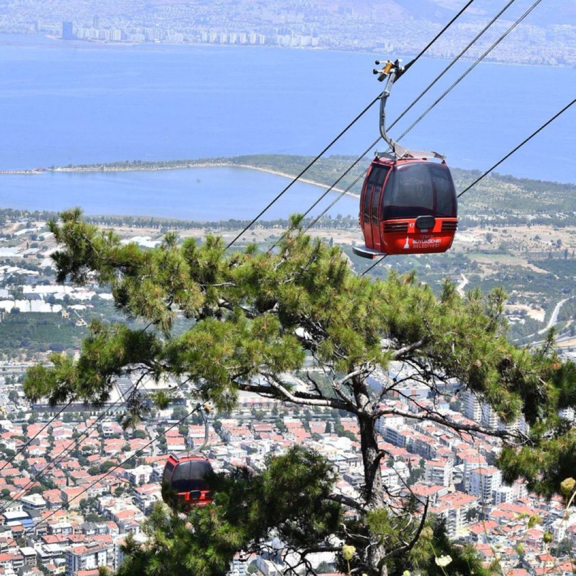 Antalya'daki kaza sonrası İzmir'deki teleferiğe de ilgi azaldı. • Günlük ortalama 2.000 olan ziyaretçi sayısı, 200'e kadar geriledi.