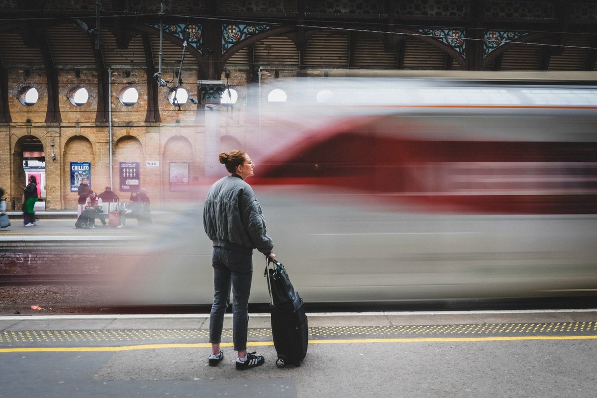 Platform 3, York Railway Station #streetphotography #streetphoto #photooftheday #photographylovers #PhotographyIsArt