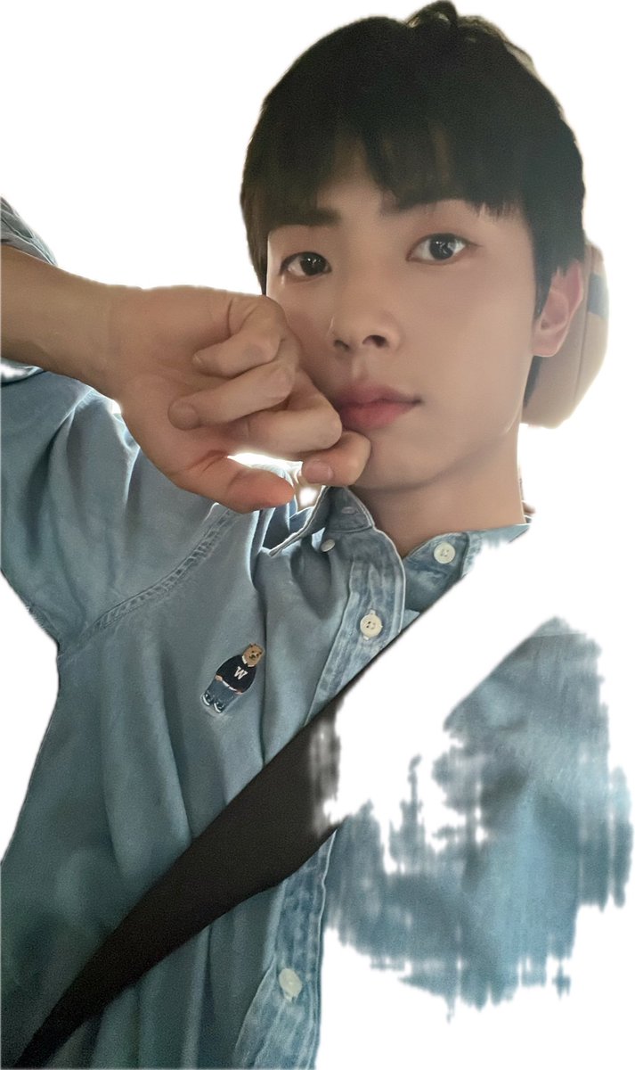 kanghyunbubble's tweet photo. 🪐💭 • 24.04.13 • 03:11pm https://t.co/w4qX4J4MCh