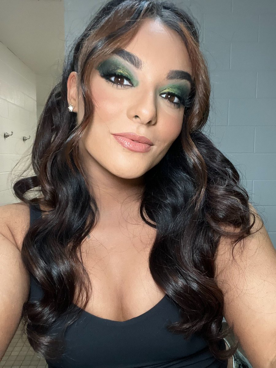 Daily Photo #DeonnaPurrazzo #Virtuosa #AEW #AEWDynamite                                     

(@DeonnaPurrazzo)