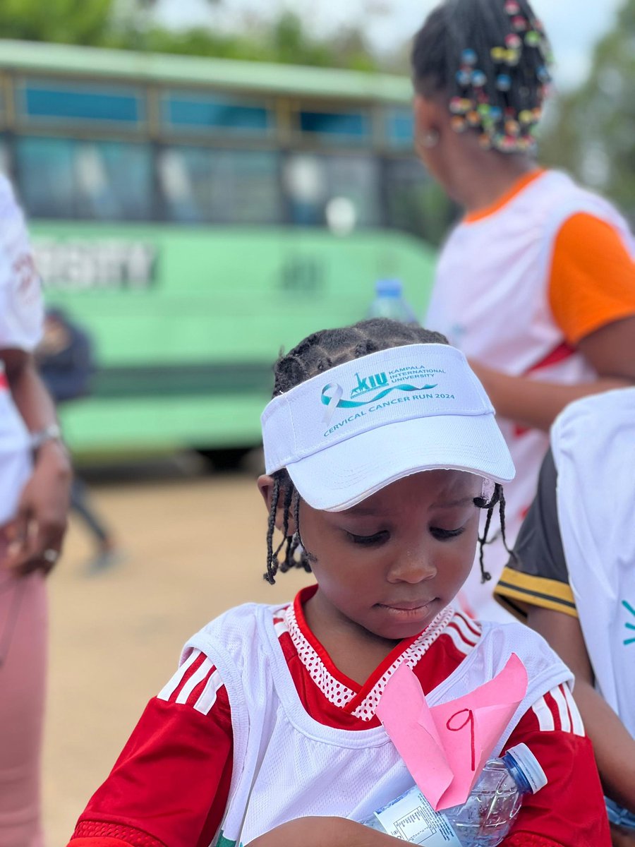 KIUanticancer's tweet photo. 🇳🇬🇸🇴🇺🇬🇰🇪🇧🇮🇹🇿 https://t.co/Btv5TMzAlz