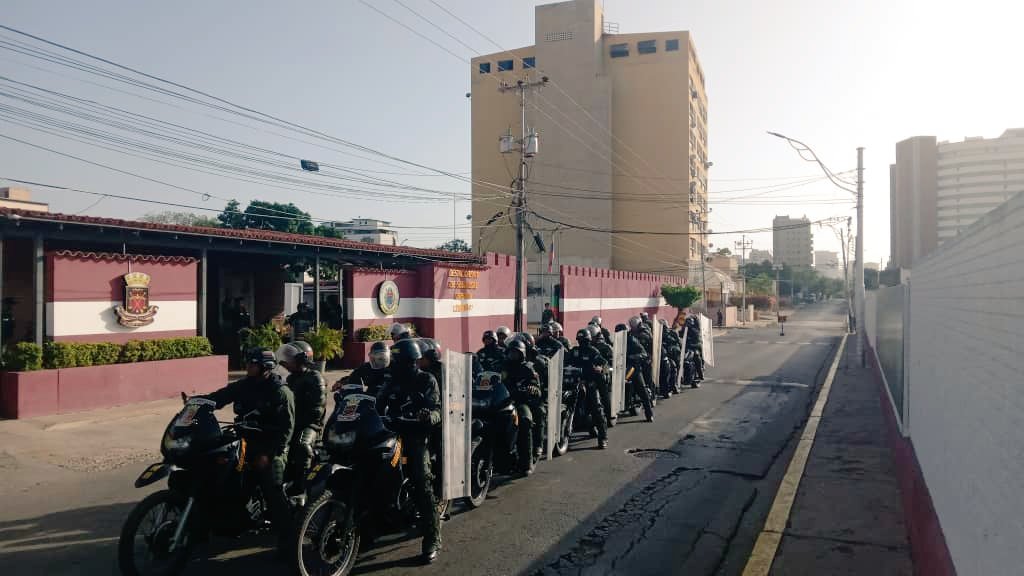 #13Abr Somos hombres y mujeres defensores de nuestra Amada Patria, estamos desplegados en cada rincón de nuestro pueblo venezolano.