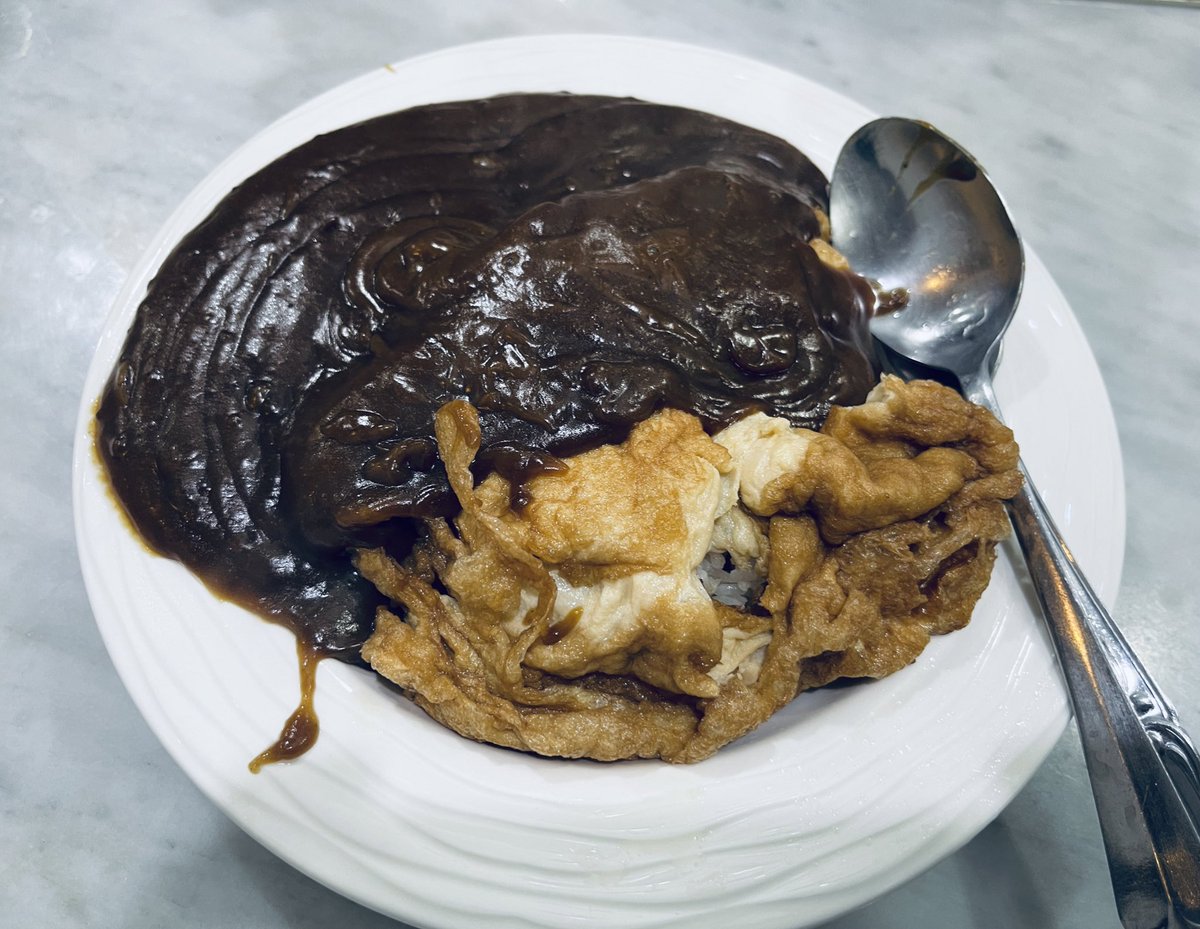 mathaster's tweet image. วันก่อน ไข่เจียว วันนี้ลองทำ ไข่เจียวแกงกะหรี่