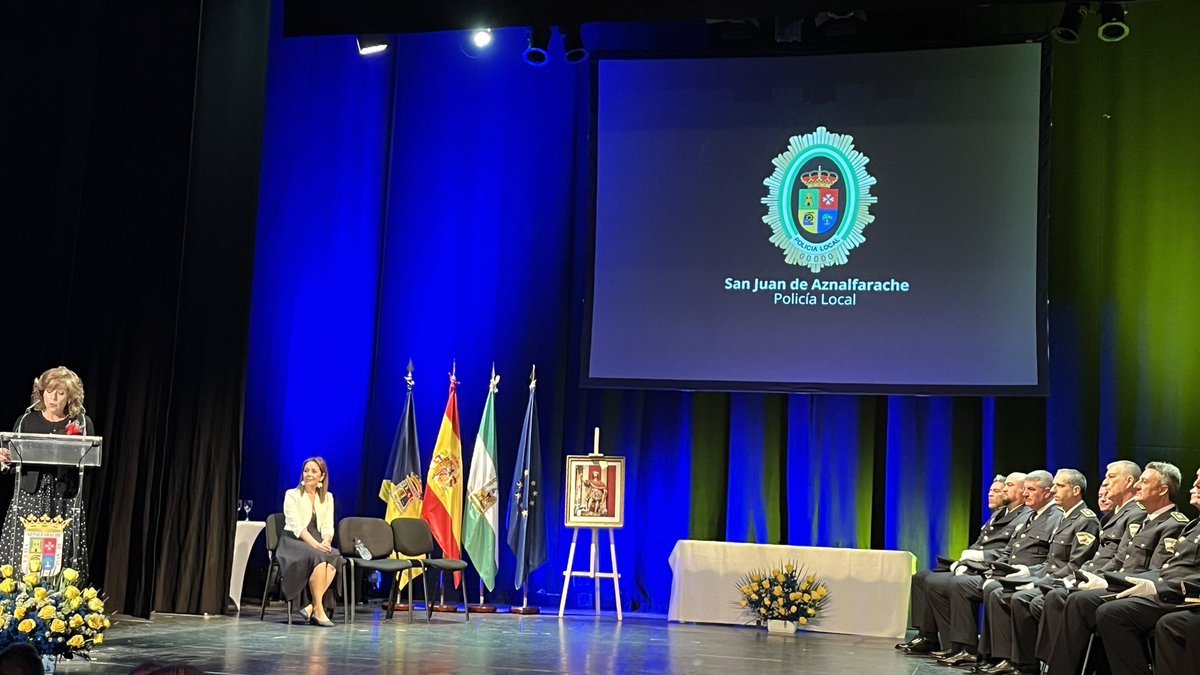 Enhorabuena a la <a href="/plsanjuanazche/">🚔Policía San Juan👮‍♂️</a> y al <a href="/sjaznalfarache/">Ayuntamiento de San Juan de Aznalfarache</a>, por el acto con motivo de la celebración del patrón oficial del Cuerpo de la Policía Local, San Hermenegildo. Gracias por hacerme partícipe de este evento.
