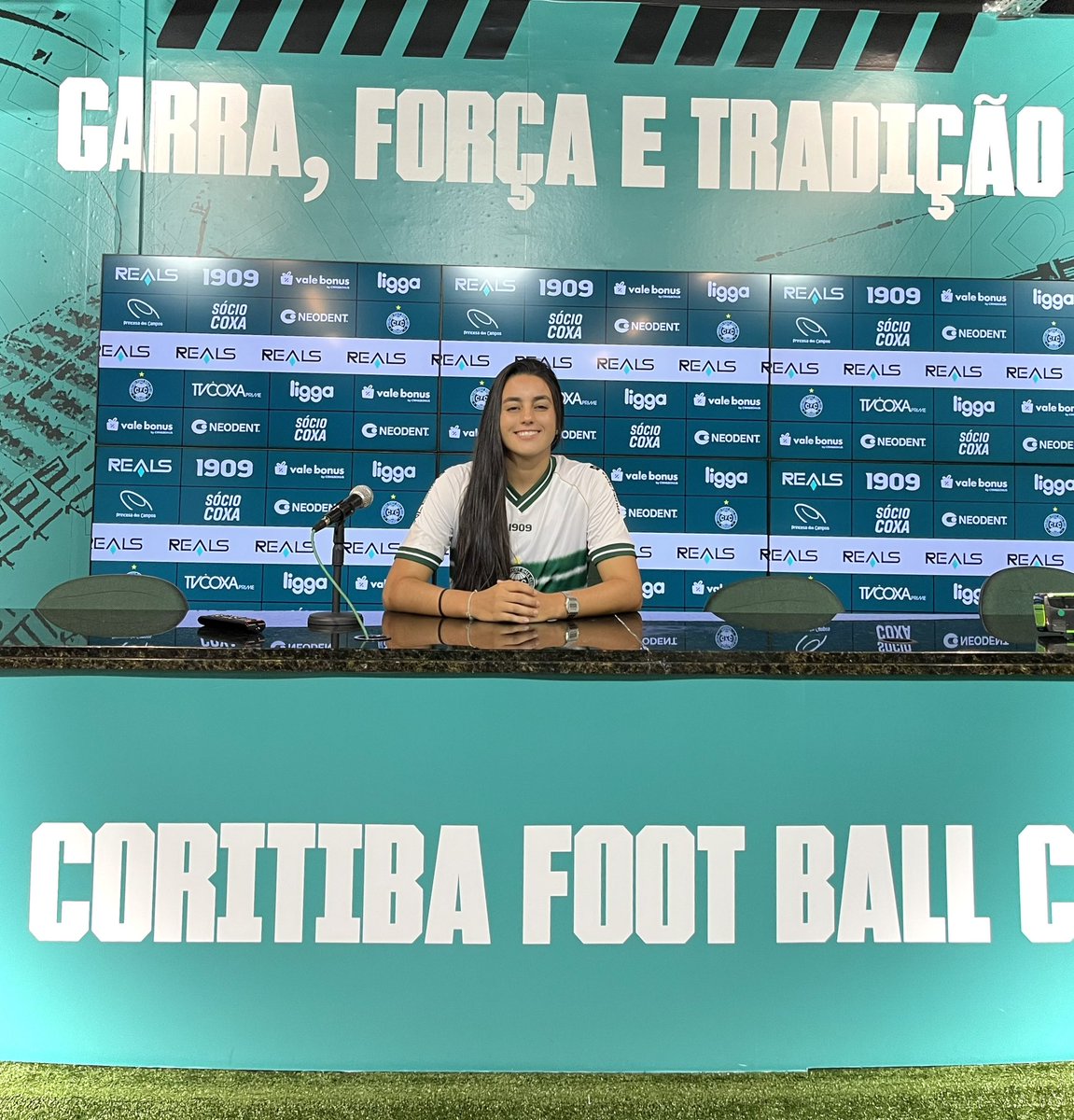 Casa nova!! 🫡⚽️🙏🏼
Garra, Força e Tradição! 
Coritiba Foot Ball Clube🇳🇬