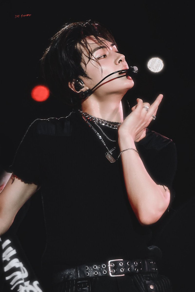 jayjongalaxy's tweet photo. HALO DEK YANG GUE SUKA HANYA PARK JONGSEONG!!!! HIDUP PARK JONGSEONG!!!!! HIDUP HIDUP HIDUP!! 🔥 #ENHYPEN_JAY https://t.co/mL3ViJeVZu