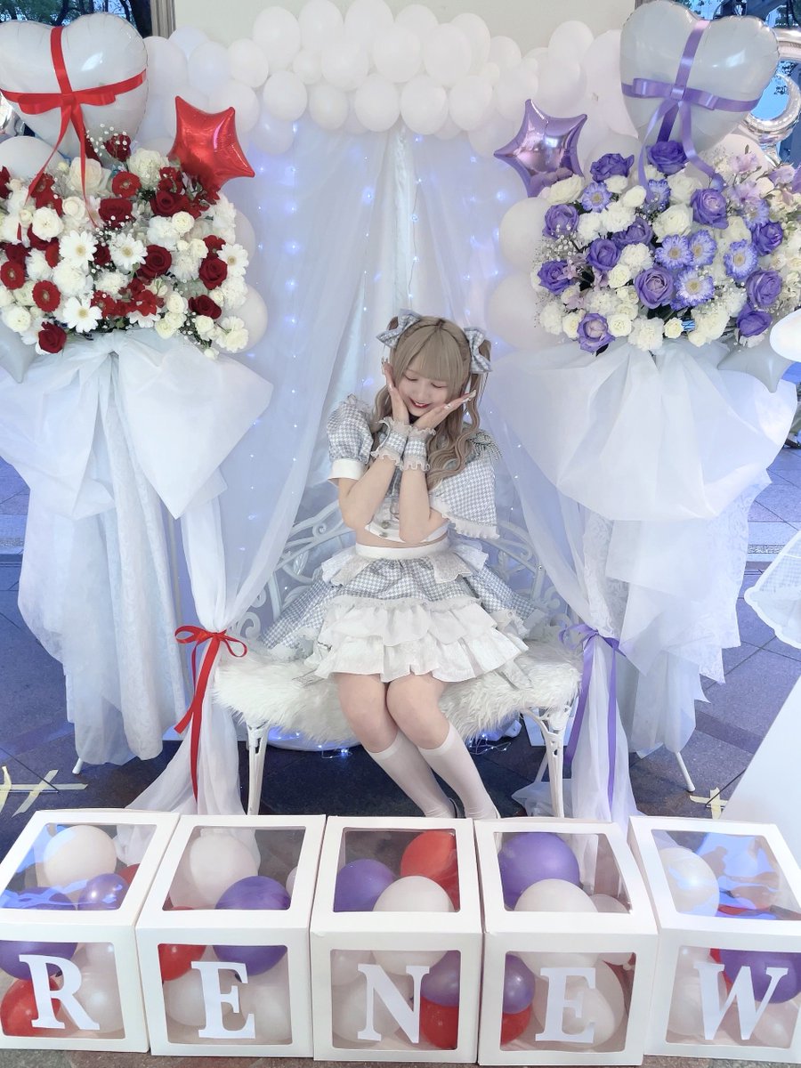 Renew_hikari's tweet photo. 2024.4.12 Nagoya ReNY limited

アイドルを卒業しました。
Renew LAST LIVEに来てくれたみんな、そして今までRenewを応援してくれたみんな、本当にありがとう。大好きだよ。

幸せなアイドル人生でした🤍

ALT読んでくれたら嬉しいです https://t.co/O5vfrJ6Jb1
