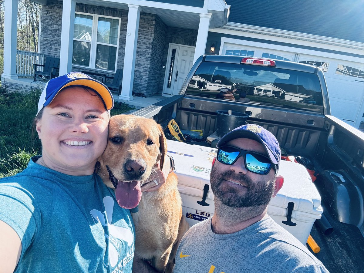 chambeaux17's tweet photo. 2023 ➡️ 2024

Another walk from home here in Nashville to support @geauxteal! Good luck to @LSUsoftball today! 

#GeauxTigers #AllforAlex https://t.co/WMUdLQDJ2U