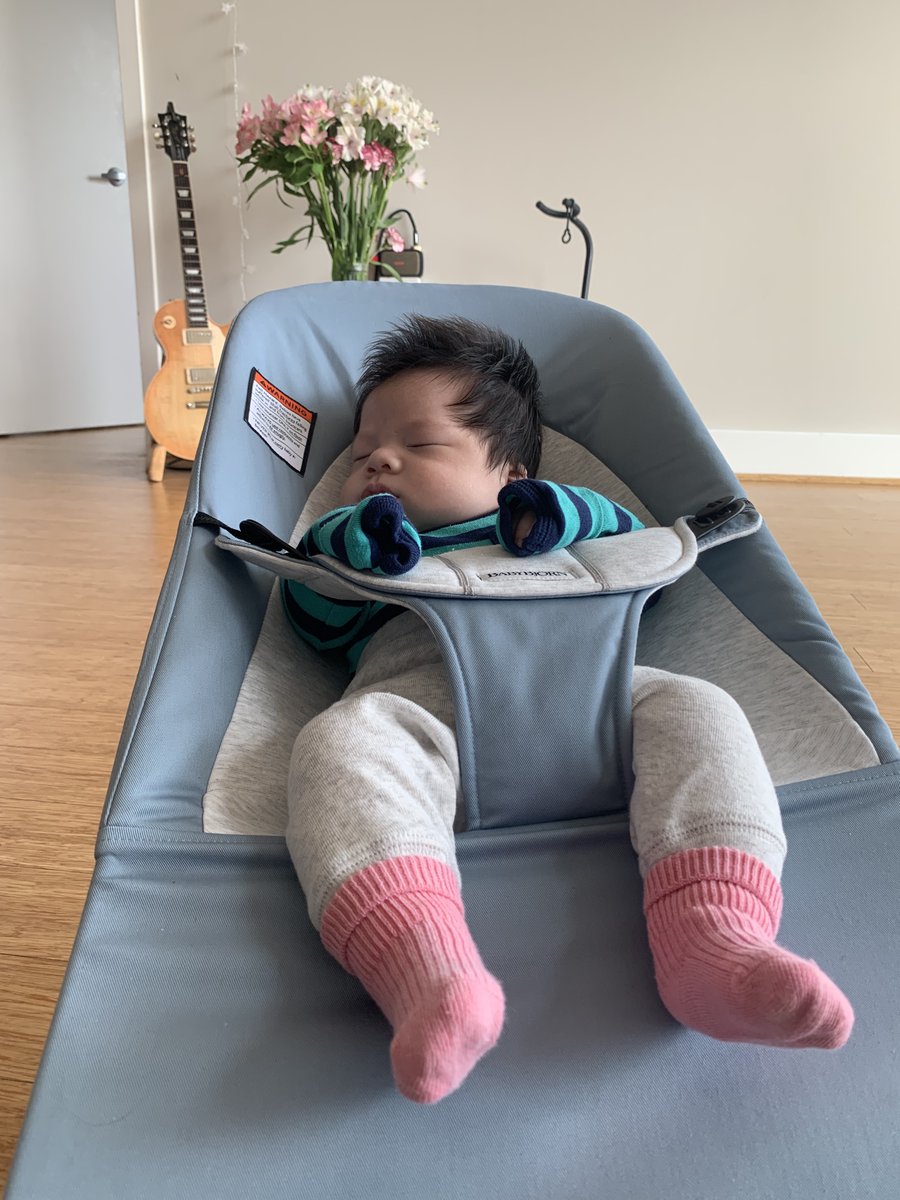 zwangmed's tweet photo. Having a millennial nostalgia moment on this Saturday morning... Teaching my little one about #Nickelback, and that put him to sleep πͺπ€£
Dada is so not ready to return to clinical service on Monday after a 8-week break. π π’
#Chilling #Guitar πΈ #DoctorMusician #DreadingWork https://t.co/CgTN31dtGu